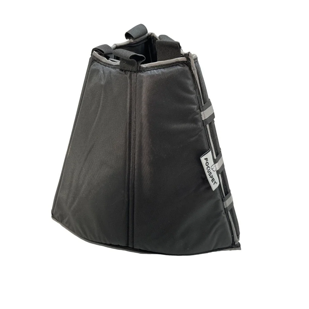 DOG/PET CONE COLLAR LARGE SIZE‎ FOCUS PET 14.5